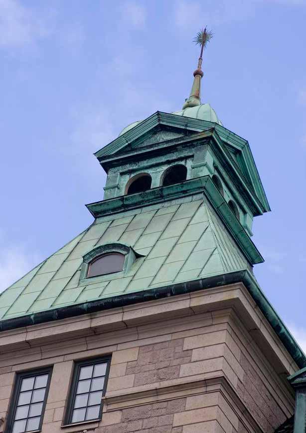 24 TRIANON