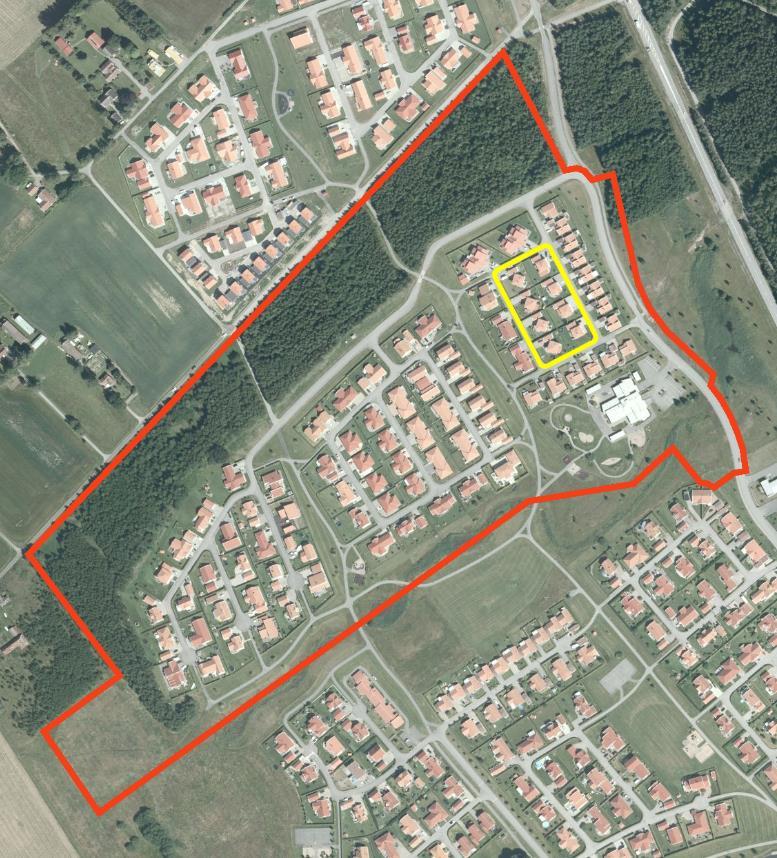 Planområde markerat i rött, aktuellt område för planändring markerat i gult Kommunala beslut i övrigt Positivt planbesked gavs av samhällsbyggnadsnämnden 2017-05-09 78.