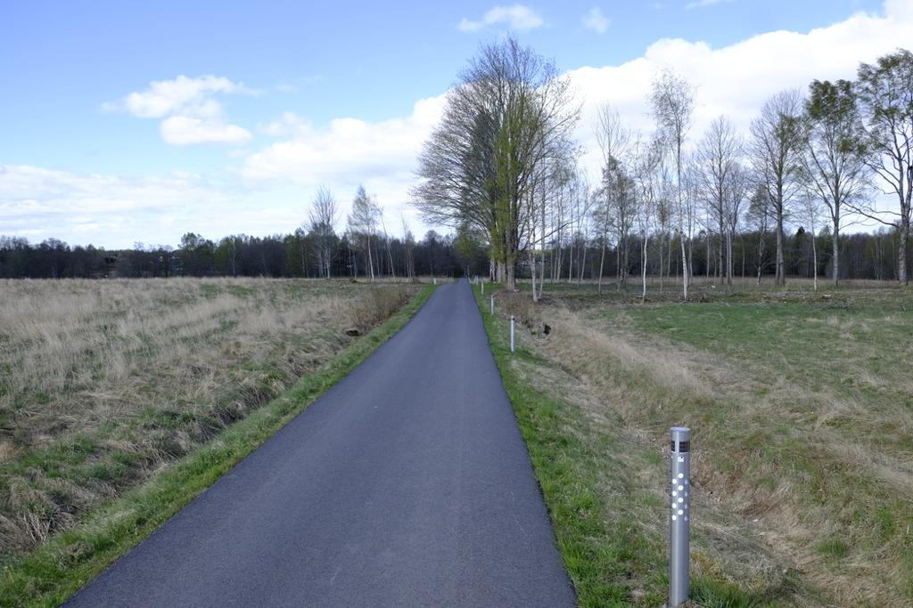 Foto över åkermarken och det område som tidigare har varit