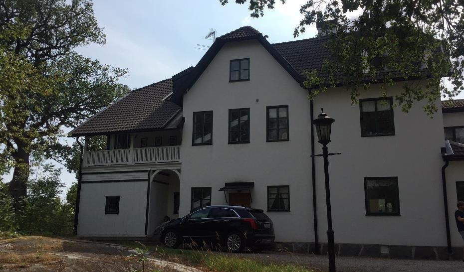 9 (17) Huvudbyggnaden inom fastigheten Folkvang 10 uppfördes när villastaden Djursholm tog form under sent 1800-tal. Sedan dess har det gjorts både om- och tillbyggnader.