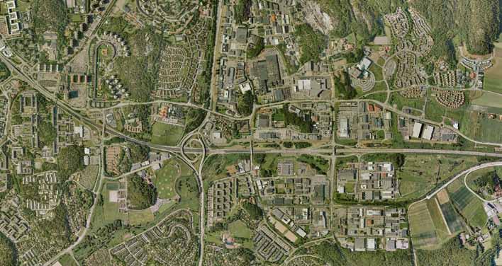 Fässbergsdalen gammalt möter nytt I gränsen mellan stad och land mellan Göteborg och Mölndal löper Fässbergsdalen, fylld av rörelser snabba såväl som långsamma.