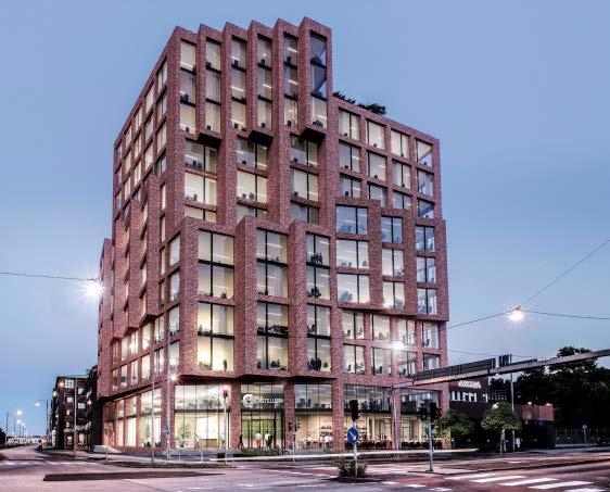 Kungspassagen kommer utöver skräddarsydda kontorslösningar även att erbjuda en takträdgård med utekontor, tillgång till omklädningsrum med dusch, cykelgarage och laddstolpar för elbilar.