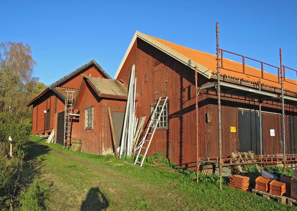 Vidtagna åtgärder De befintliga trekupiga betongpannorna plockades ned i sin helhet och slängdes. En betongpanna sparades för dokumentation. All underliggande bärläkt revs.