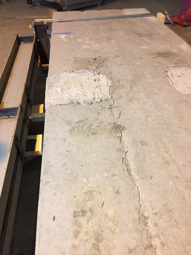 som kom till av brottet spred sig över hela håldäcksplattans längd vilket gjorde att