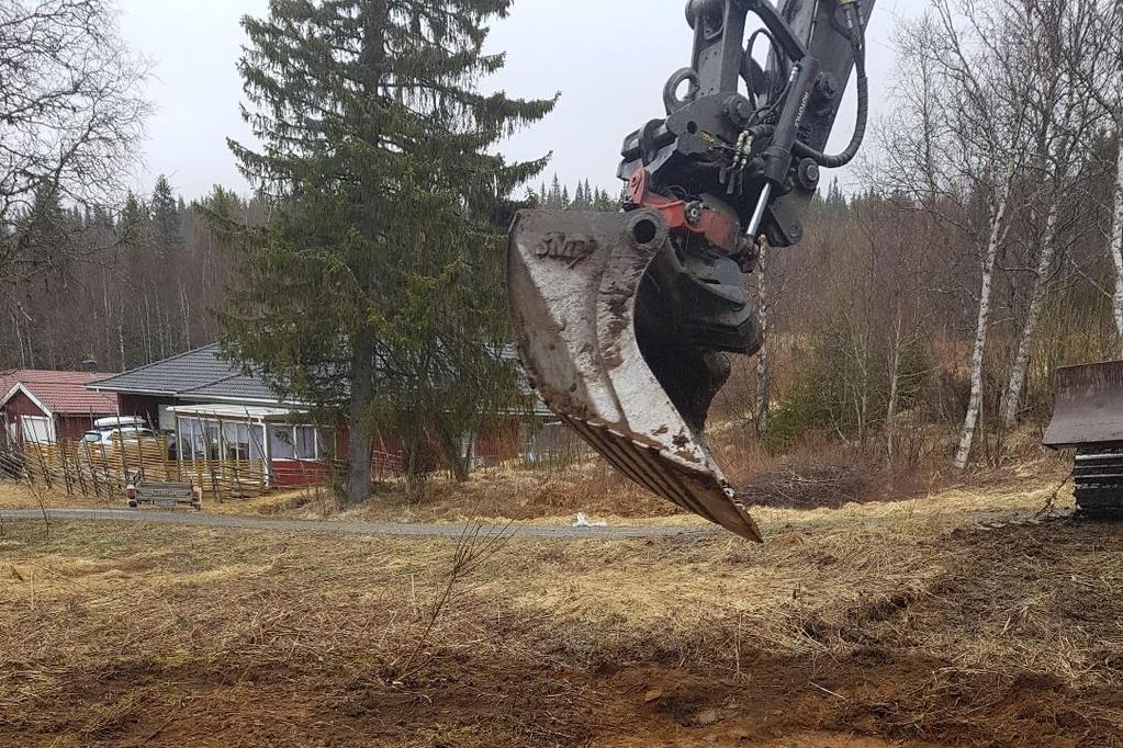 10.5 Provgrop SW1725 Jordprofilen utgöres av ca 0,2 meter mulljord.
