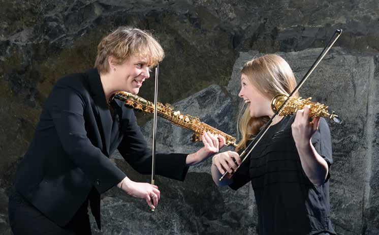 Hallå där! Marie Samuelsson, du har komponerat nya mellansatser till Bachs Dubbelkonsert. Berätta!