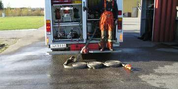 Arbetsordningen för lågtryckssystemet, metod 1 var att grovslangen och grenröret var på förhand utlagt på baspunkten för att simulera det moment som pumpskötaren skulle ha genomfört.