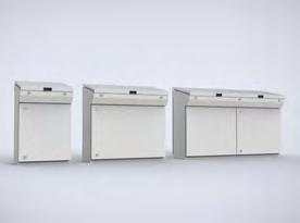 Dessutom är ryggplåten borttagbar och kan ersättas av en bakre dörr.