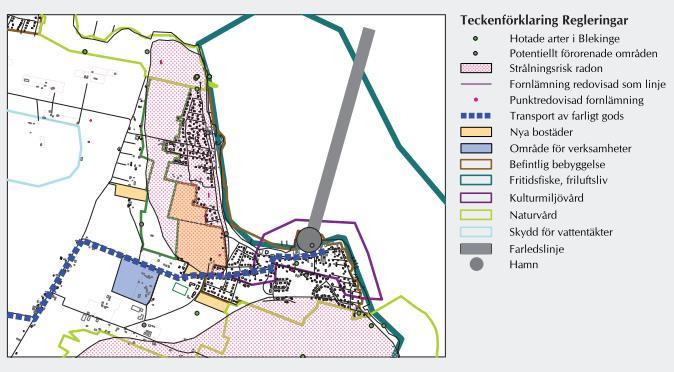 De blå områdena markerar verksamheter. Figur 30. Översiktsplan över Hällevik och Nogersund. Figur 31 visar översiktsplanen för Hörvik.