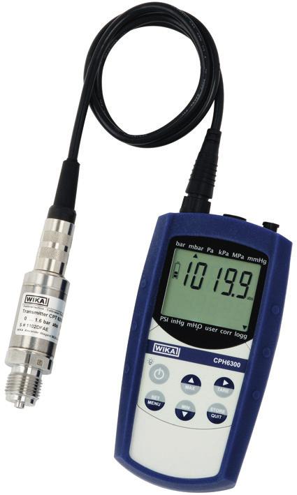 utg.17.01 Utförande Portabelt serviceinstrument för tryck med digitalt handinstrument passande tryckgivare CPT 6200. Standardutförande eller med dubbla ingångar.