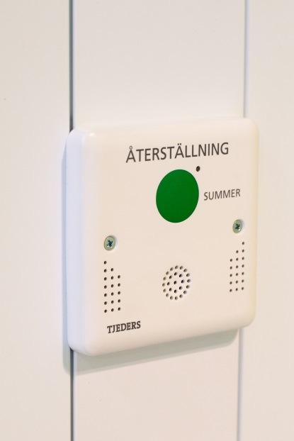 MEDICINSKA GASER Anläggningen försörjs från sjukhusets gascentral på entréplan och kompressorcentralen i källarplanet. Medicinska gaser kan stängas av via huvudavstängningsventiler i gascentraler.