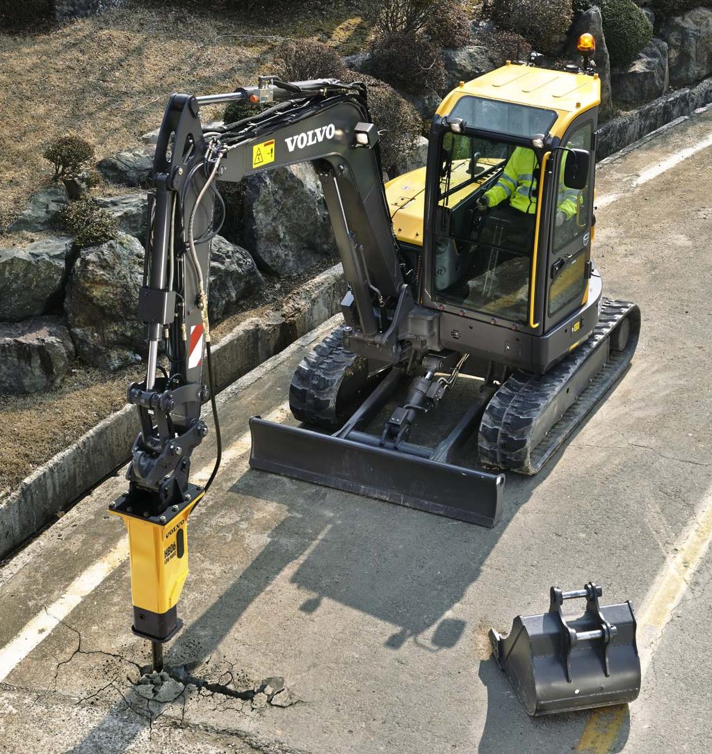 Hydraulhammare Volvos slitstarka, hydrauliska brytmaskiner har konstruerats för att passa optimalt till Volvo-grävmaskiner.
