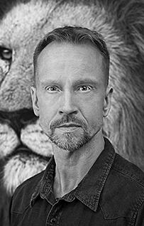 I will talk about identity and how to maintain an identity of two rich cultures, home country and Sweden.
