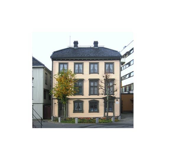 September 2016 Bostäder för