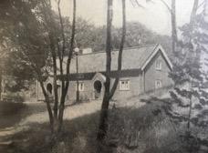 Gården som Johan köpte i Knipered när han flyttade från Jäxviken.