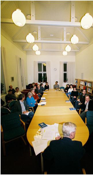 Det gångna året i sammanfattning Score hade vid ingången av 2008 varit verksamt i nära sexton år. Det är ofrånkomligt att verksamheten i en så pass mogen organisation har funnit sina former.