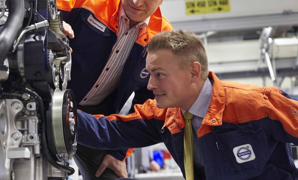 Jag heter Jacob Bernedixen och min forskning handlar om att automatiskt hitta flaskhalsarna i ett produktionssystem.