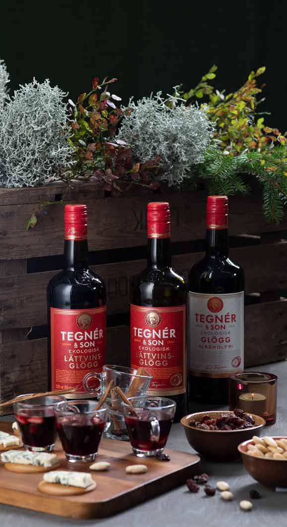 Välj ekologisk glögg! Glöggen från anrika Tegnér & Son är ekologisk och finns både som vinglögg och alkoholfri lättvinsglögg.