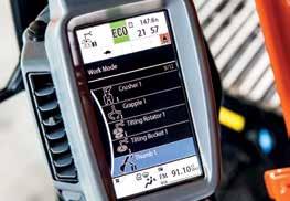 ZX135US 6 Du kan använda den överallt, i trädgårdar och mellan byggnader Rune Morten Ryen, operatör, Skogen DEN ULTIMATA I MÅNGSIDIGHET Det kompakta formatet är ZX135US-6 största tillgång, genom sin