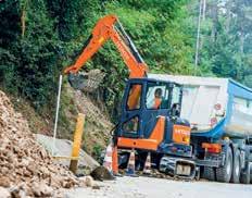 Hitachi Construction Machinery Vi utvecklar entreprenadmaskiner som bidrar i utvecklingen av moderna och bekväma samhällen Yuichi Tsujimoto, HCM President BYGG EN BÄTTRE FRAMTID Hitachi, Ltd.