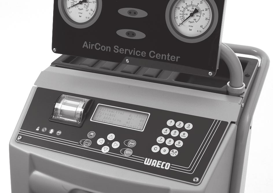 ASC5000, ASC5000G Servicearbeten 1. Kopiera den senaste versionen till ett USB-minne. 2. Sätt in USB-minnet i USB-uttaget (15). 15 Stationen söker efter en nyare version på USB-minnet.