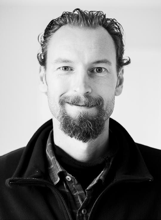 G BGJB N J YNTYTT TT RTÄRFÄFFAFR A:R : CHRISTIAN EWERT Christian Ewert - Hur känns det att etapp 1 på Trummens Strand har fått flyttat in? Det känns bra. - Hur stor är förskolans yta?