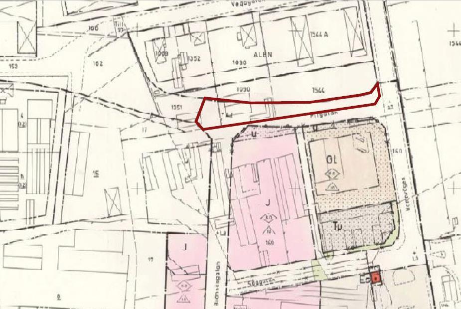 Figur 7. Utklipp ur Förslag till ändring av stadsplanen för del av hamnområdet (delen väster om Hamnvägen), 01 141 (1974-01-28). Del som ingår i planområdet är markerat i rött.