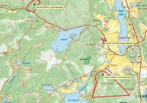 De magra gräsmarkerna kring kapellet, i havsvikar och fiskelägen på Åstön och Åstholmen hyser även vaxskivlingar och andra ängssvampar.