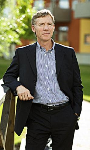 VD:s kommentar Stark nettoinflyttning! Den goda nettoinfl yttning som bolaget hade under 2007, har fortsatt även under 2008.