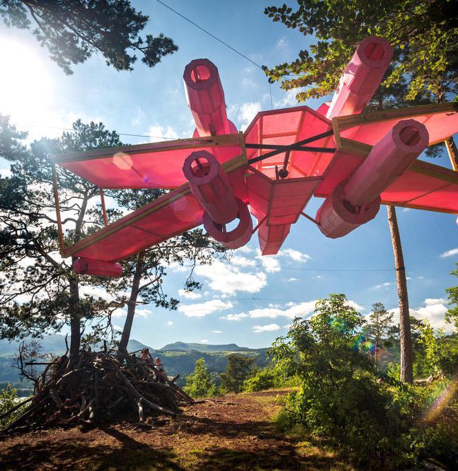 44 EN REGION RIK PÅ KULTUR Auvergne Rhône-Alpes är en region, som sjuder av konst, arkitektur och kulturella aktiviteter.