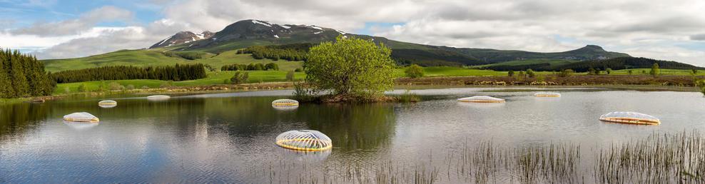 Horizons Arts-Nature i Sancy-bergen I Auvergne finns det i dag över 80 utslocknade vulkaner, som tillsammans bildar en kedja på över 30 km.