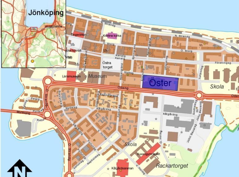 På fastigheten som upptar en area på 11 926 m 2 finns fyra byggnader. Större delen av verksamheten bedrivs i en stor tegelbyggnad, nedan kallad industribyggnad.