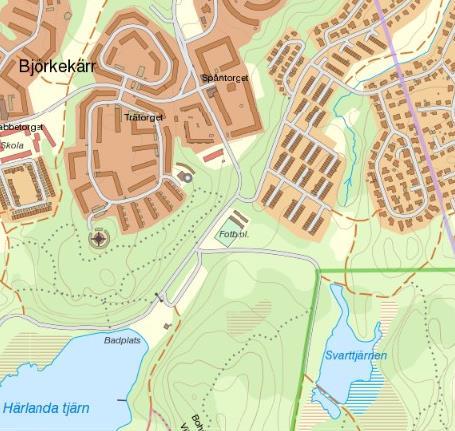 4(30) Figur 2 Utklipp från VISS som visar placeringen av byggnaden med underjordiskt garaget, Härlanda tjärn och Svarttjärnen samt bäcken.