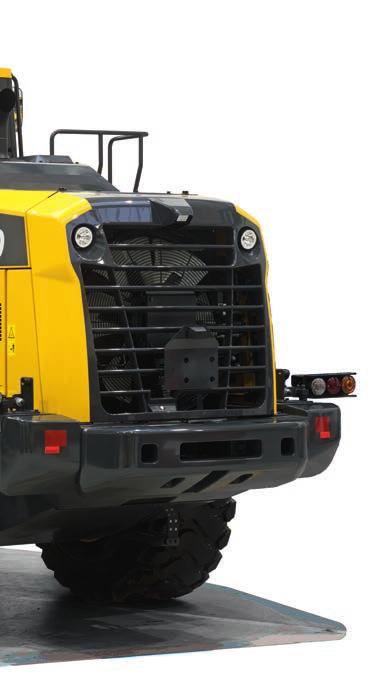 BÄTTRE BRÄNSLEEFFEKTIVITET OCH MILJÖPRESTANDA Kraftfull och miljövänlig Motor enligt EU steg IV Komatsu