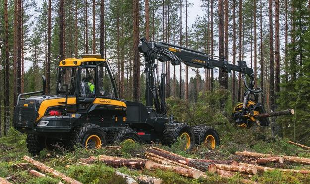 På begäran från kunder har bomhuvudet konstruerats så att en svängdämpare med flera lameller kan användas överst på tappen, så att skördaraggregatet kan användas snabbare och med större precision.
