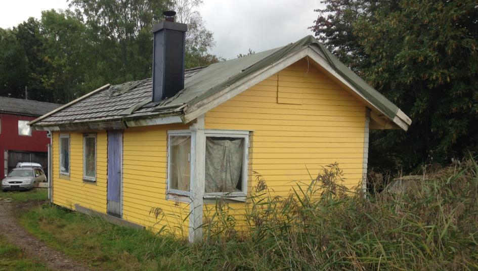 Miljö- och byggkontoret besökte platsen 2017-09-18 och gör bedömningen att både byssjan och bostadsmodulen är så pass nedslitna att de idag inte kan