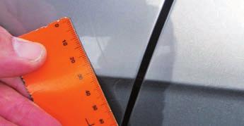 cm Märken och skador större än 2 cm Alla