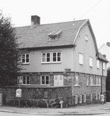 F d Pensionärshem, kv 4:6. Hörnet Falkgatan/Uddevallagatan. F d Änkehemmet, kv 4:20. Hörnet Uddevallagatan/Stockholmsgatan.