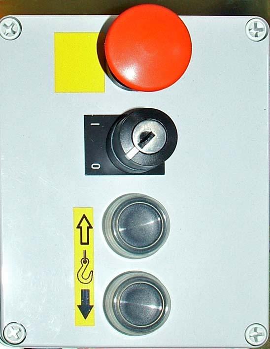Från elektromodulen: Sätt väljaromkopplaren (5) i körenheten på symbolen för våningsdörren. Sätt väljaromkopplaren (7) på elektromodulen på 1 = PÅ.