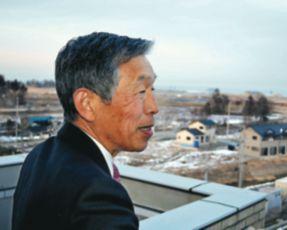 FOTO: TOKYO ELECTRIC POWER CO/AP TREBARNSAAN Yoko Saeki kunde inte rädda sin farmor UNDAN TSUNAIN. 9 Läs mer Vackert trots katastrof.