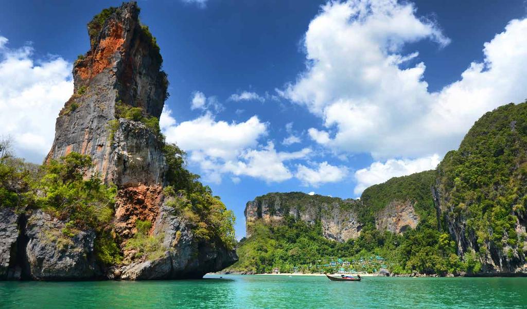 Vi trivdes bra på Centara Grand Beach Resort & Villas Vi brodde sjukt bra under veckan i Ao Nang. Vi valde ett hotell som låg utanför stan några kilometer söder om Centara Grand Beach Resort & Villas.