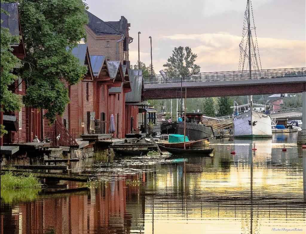 Information Vi har informerat om ESF-projektet (Medborgarverksamhet till Borgå centrum), planeringsprocessen och tillställningarna i lokala tidningar, sociala medier, nyhetsbrev, på webbplatsen och