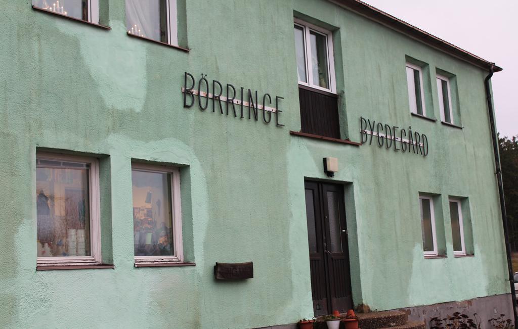 2.2 Förenklad landskapsanalys Området kring väg E65 vid Lemmeströtorp består av ett variationsrikt backlandskap med omväxlande öppen åkermark och skogspartier.