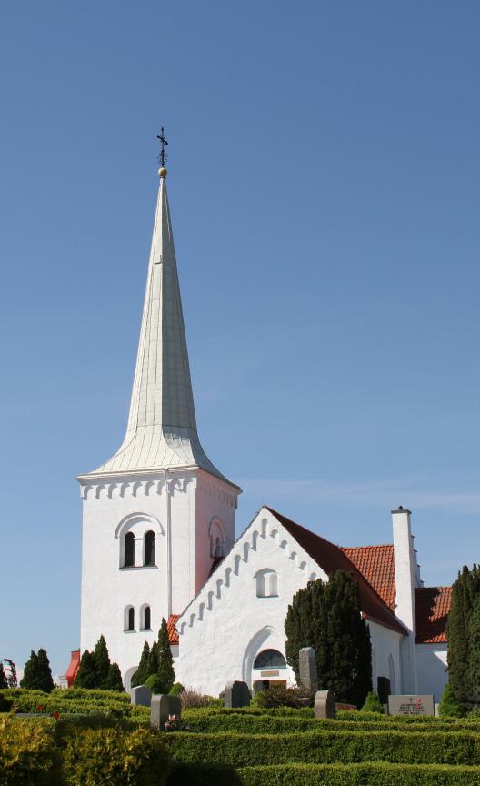Söderslätts pärlor 4 pilgrimsvadrig frå Aderslöv till kapellet i Trelleborg Idala gård Aderslövs kapellet BASFAKTA Lägd: Tid: Terräg: Start & mål: Heliga platser: Service: ca 20 km 7-8 timmar (3