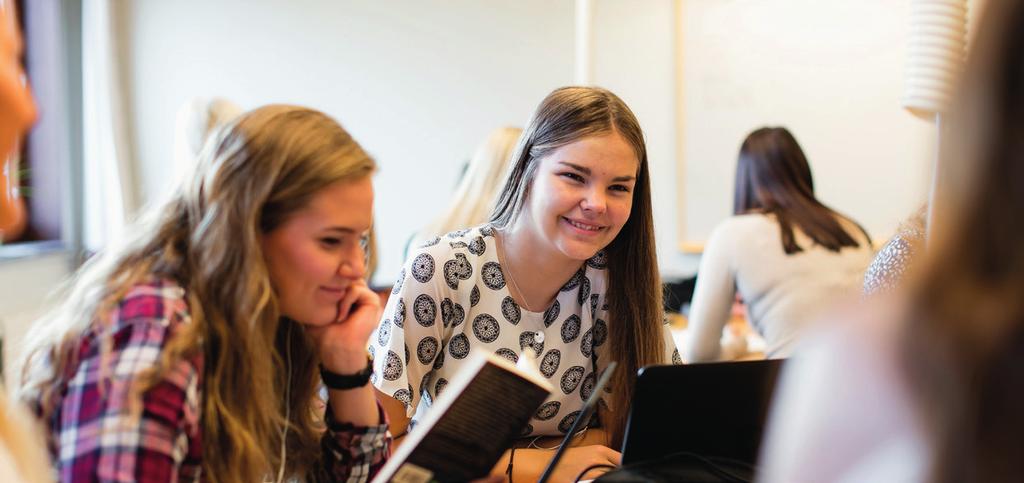 stor På Barn- och fritidsprogrammet får varje elev kunskaper inom ledarskap, hälsopedagogik, fritid vikt vid att du blir väl förberedd för studier vid ett universitet.