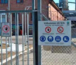 Som tillfällig besökare skriver Du in Dej i receptionen och tilldelas då en besöksbricka som skall bäras synlig under hela besöket i anläggningen.