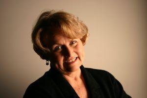 Bilaga 2 Persona Ulla, 50 år Ulla Andersson arbetar som kontorist på ett mindre företag i Skövde.