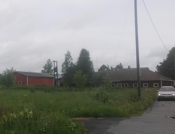enkelstuga och ett litet