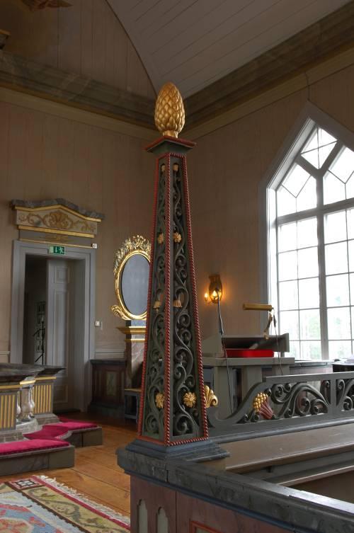 Samtliga ytor på de två pyramiderna har rengjorts Norra pyramiden efter åtgärd.