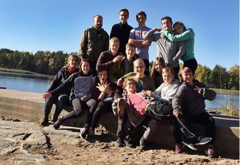 Upptäckarscouter (10-12 år) Upptäckarscout har träffats till största del på Solliden, som är vår guldgruva. Vanliga kvällar med eld och engagerade scouter och ledare är givna succékvällar.